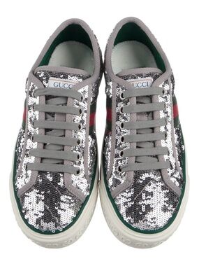 1977 Vintage Gucci Silver Sequin Low-Top Tennis Sneakers w| Green and Red Stripe